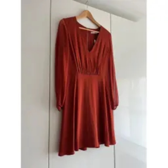 ALICE + OLIVIA Cary Long Sleeve Stretch Silk A Line Copper size 4 NWT - Picture 4 of 6